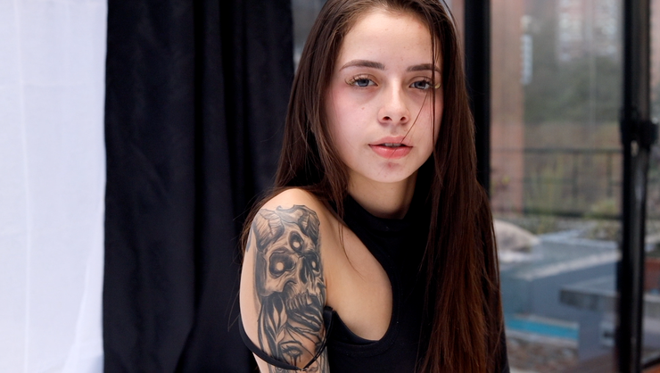 Remi Debut – YouthLust